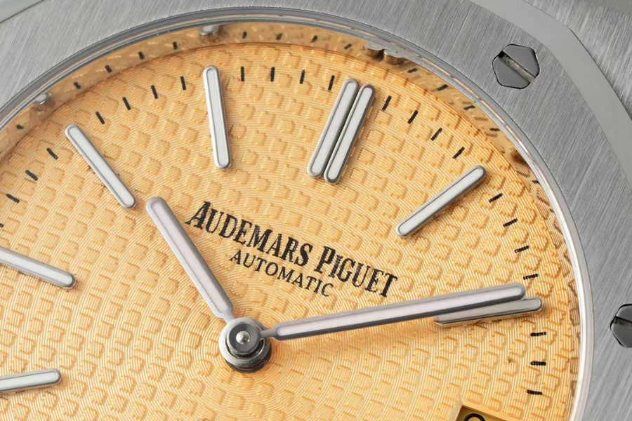 Audemars Piguet Royal Oak Extra-Thin 39mm Ref.15202 오데마 피게 로얄 오크 엑스트라 씬 39mm 옐로우골드 5