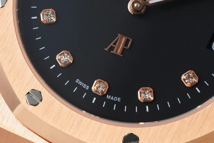 Audemars Piguet Royal Oak Extra-Thin 39mm Ref.15202 오데마 피게 로얄 오크 엑스트라 씬 39mm 브론즈골드베젤 블랙다이얼 6