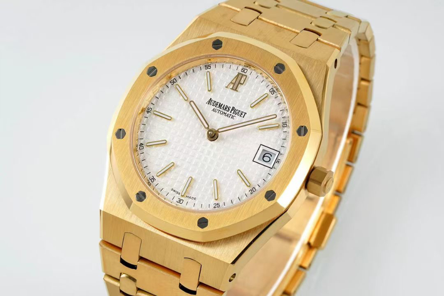 Audemars Piguet Royal Oak Extra-Thin 39mm Ref.15202 오데마 피게 로얄 오크 엑스트라 씬 39mm 골드베젤 화이트다이얼 4