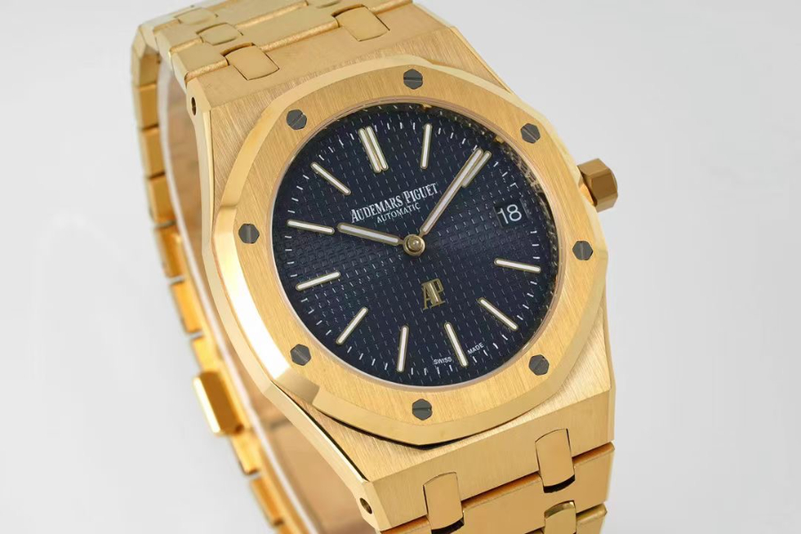 Audemars Piguet Royal Oak Extra-Thin 39mm Ref.15202 오데마 피게 로얄 오크 엑스트라 씬 39mm 골드베젤 블랙다이얼 3