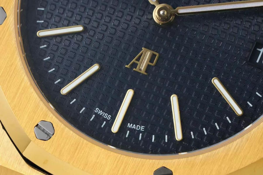 Audemars Piguet Royal Oak Extra-Thin 39mm Ref.15202 오데마 피게 로얄 오크 엑스트라 씬 39mm 골드베젤 블랙다이얼 6