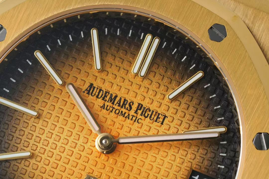 Audemars Piguet Royal Oak Extra-Thin 39mm Ref.15202 오데마 피게 로얄 오크 엑스트라 씬 39mm 골드베젤 브라운다이얼 5