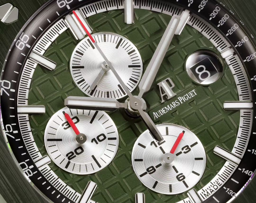 Audemars Piguet Royal Oak Offshore Chronograph 26400 오데마 피게 로열 오크 오프쇼어 크로노그래프 26400 카키 5