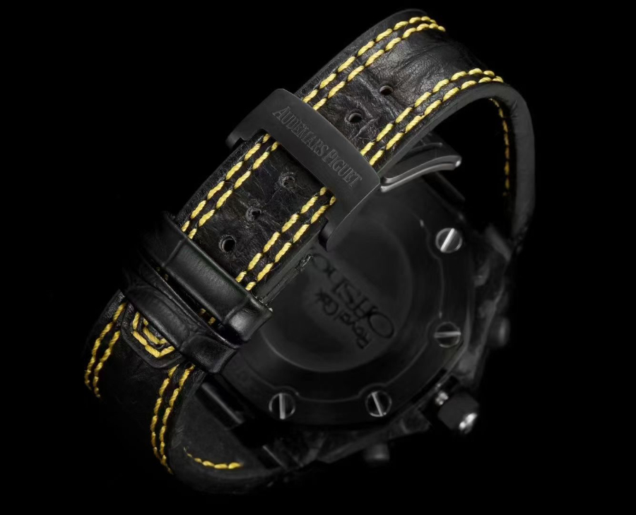 Audemars Piguet Royal Oak Offshore Chronograph 26400 오데마 피게 로열 오크 오프쇼어 크로노그래프 26400 블랙 옐로우 9