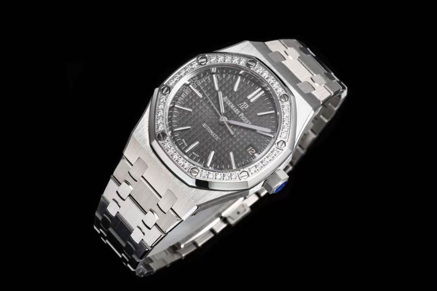 Audemars Piguet Royal Oak Selfwinding 37mm 15451ST 오데마 피게 로열 오크 여성용 셀프와인딩 37mm 15451 실버 그레이 2