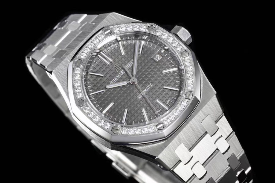 Audemars Piguet Royal Oak Selfwinding 37mm 15451ST 오데마 피게 로열 오크 여성용 셀프와인딩 37mm 15451 실버 그레이 3