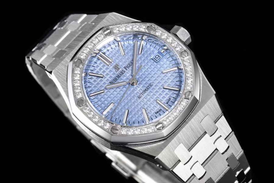 Audemars Piguet Royal Oak Selfwinding 37mm 15451ST 오데마 피게 로열 오크 여성용 셀프와인딩 37mm 15451 실버 스카이 3