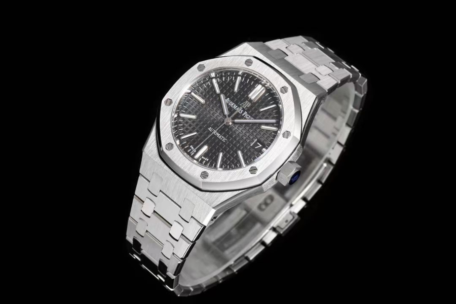 Audemars Piguet Royal Oak Selfwinding 37mm 15451ST 오데마 피게 로열 오크 여성용 셀프와인딩 37mm 15451 실버베젤 블랙다이얼 2