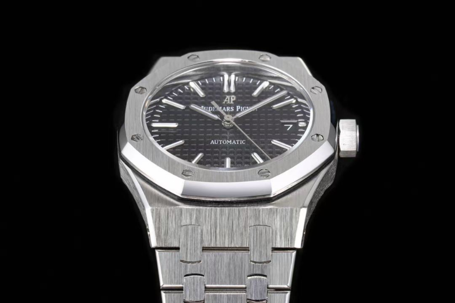 Audemars Piguet Royal Oak Selfwinding 37mm 15451ST 오데마 피게 로열 오크 여성용 셀프와인딩 37mm 15451 실버베젤 블랙다이얼 4