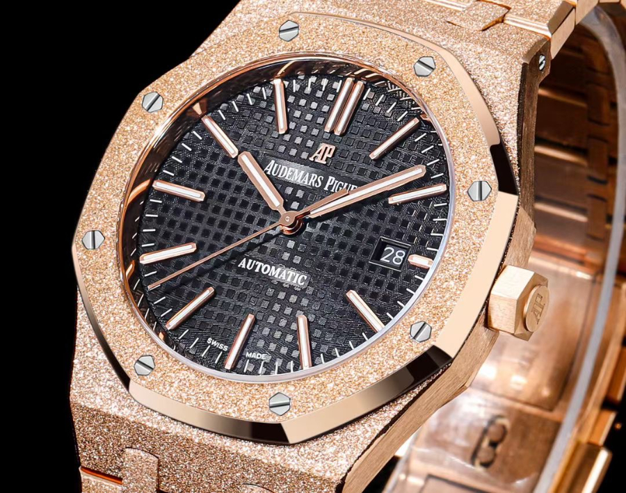 Audemars Piguet Royal Oak Selfwinding 15400 오데마 피게 로열 오크 셀프와인딩 15400 브론즈골드 블랙다이얼 4