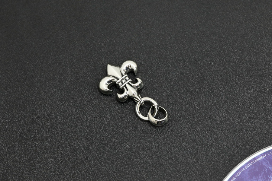 Chrome Hearts Double Ring Fleur Pendant 크롬하츠 더블 링 플뢰르 펜던트 13