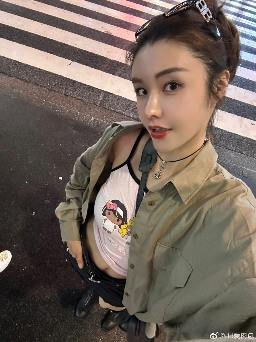 Chrome Hearts Small Fleur Ball Pendant 크롬하츠 스몰 플뢰르 볼 펜던트 5