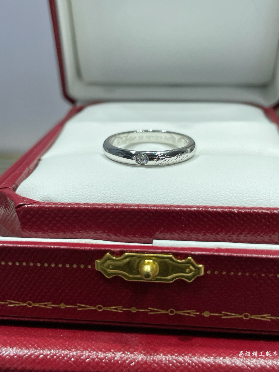 Cartier 까르띠에 LOVE 다이아몬드 링 (라운드 버전) 7