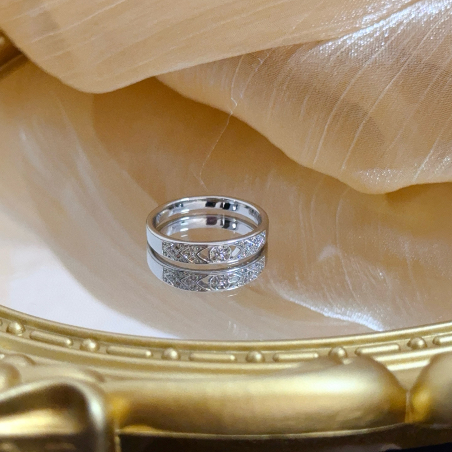 Cartier 까르띠에 LOVE 다이아몬드 밴드 링 4