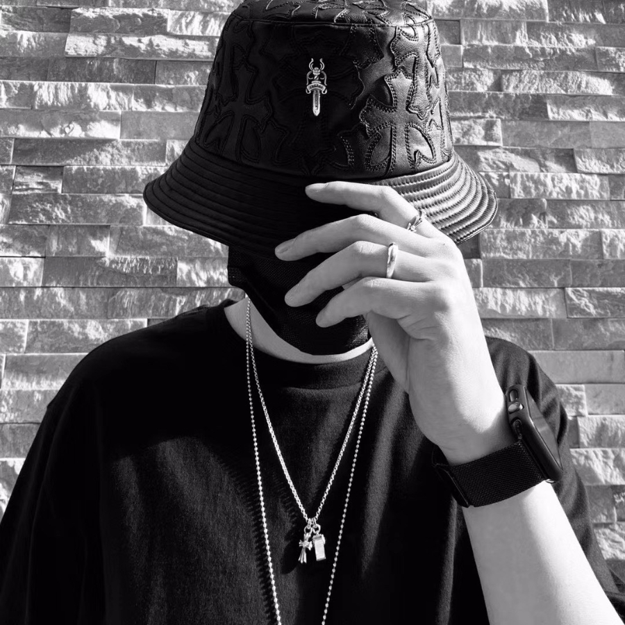 Chrome Hearts Mini Cross Whistle Pendant 크롬하츠 미니 크로스 휘슬 펜던트 3