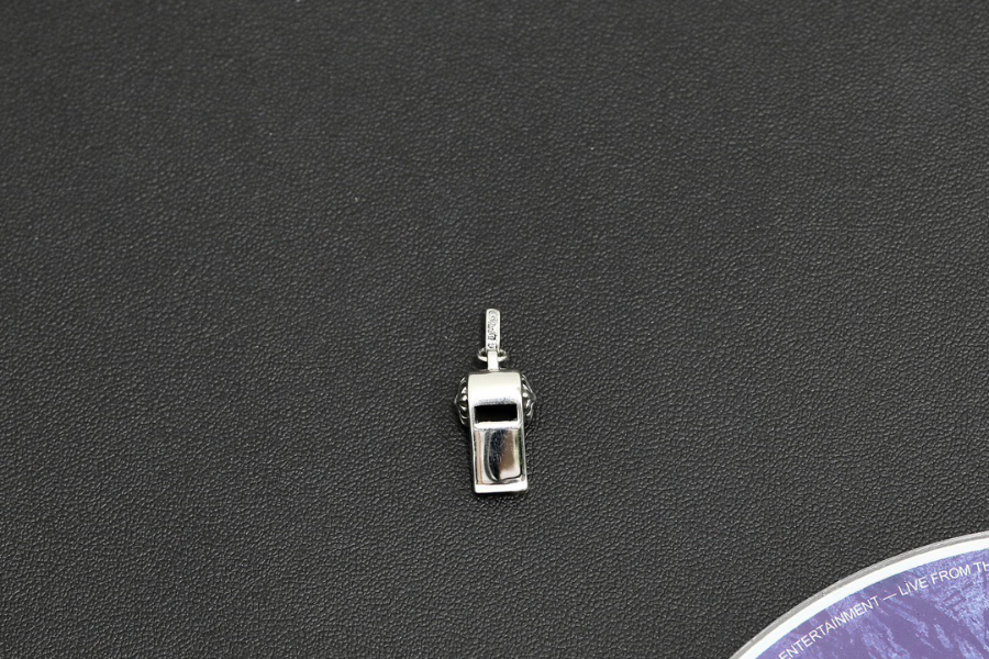 Chrome Hearts Mini Cross Whistle Pendant 크롬하츠 미니 크로스 휘슬 펜던트 9