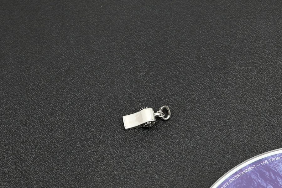 Chrome Hearts Mini Cross Whistle Pendant 크롬하츠 미니 크로스 휘슬 펜던트 12
