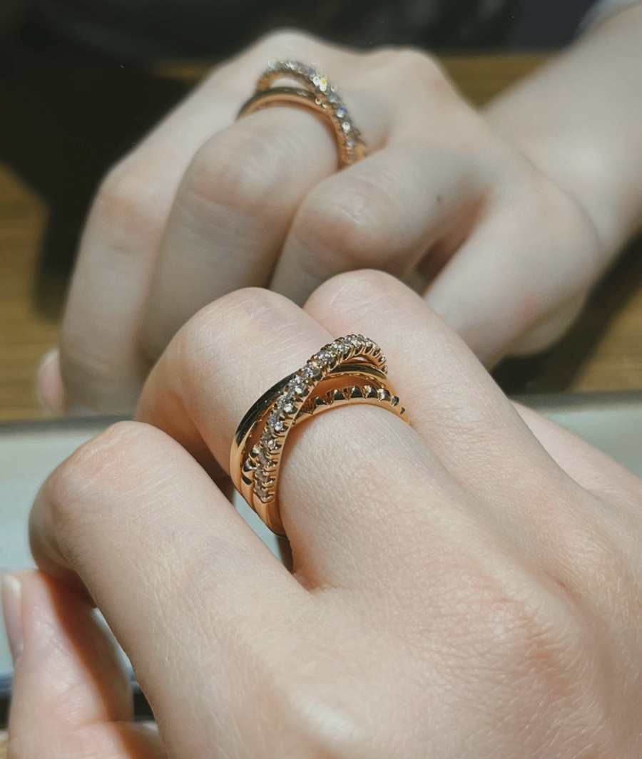 Cartier 까르띠에 LOVE 트리플 링 다이아몬드 버전 2