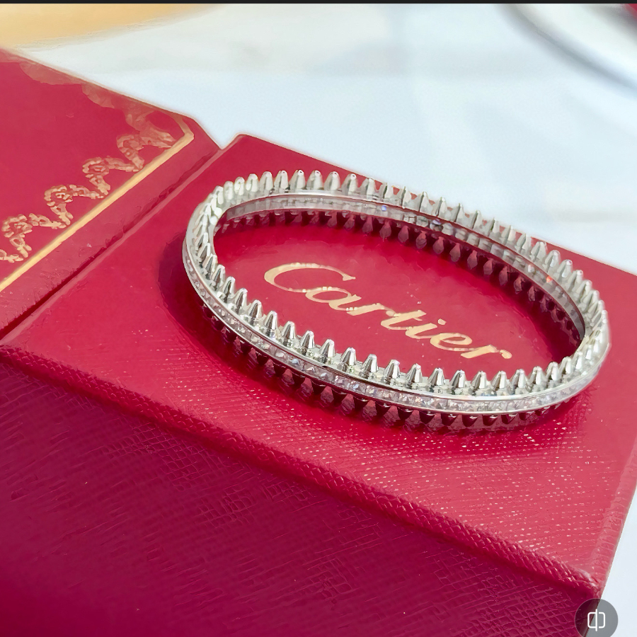 Cartier 까르띠에 LOVE 파베 다이아몬드 풀 세팅 링 6