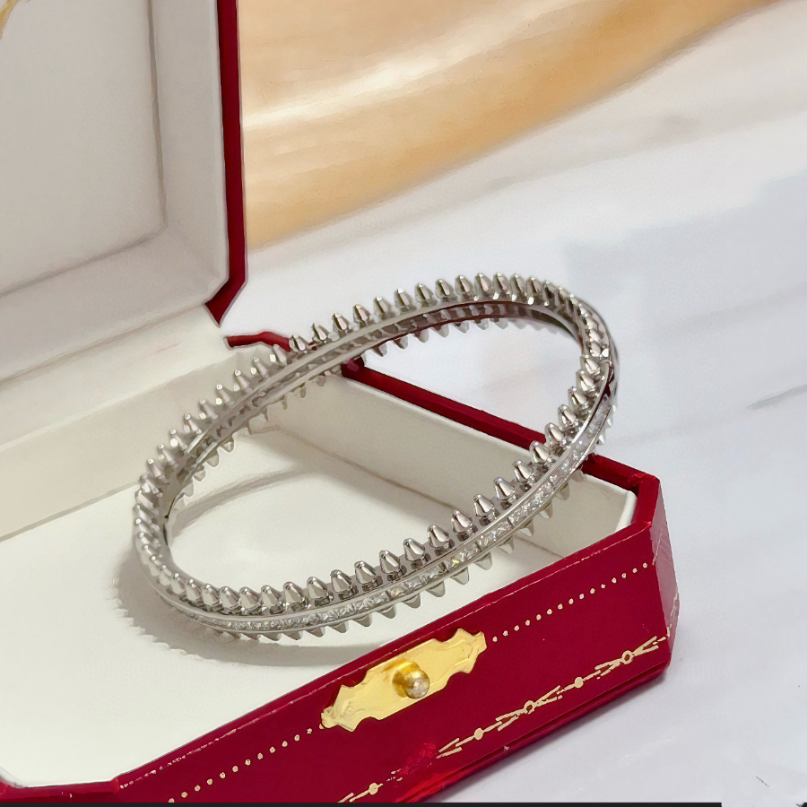 Cartier 까르띠에 LOVE 파베 다이아몬드 풀 세팅 링 7