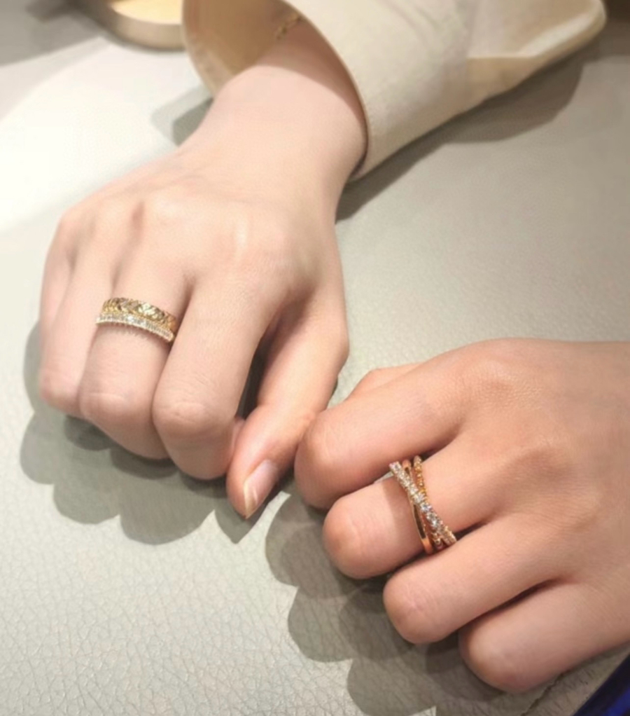 Cartier 까르띠에 LOVE 트리플 링 다이아몬드 버전 8