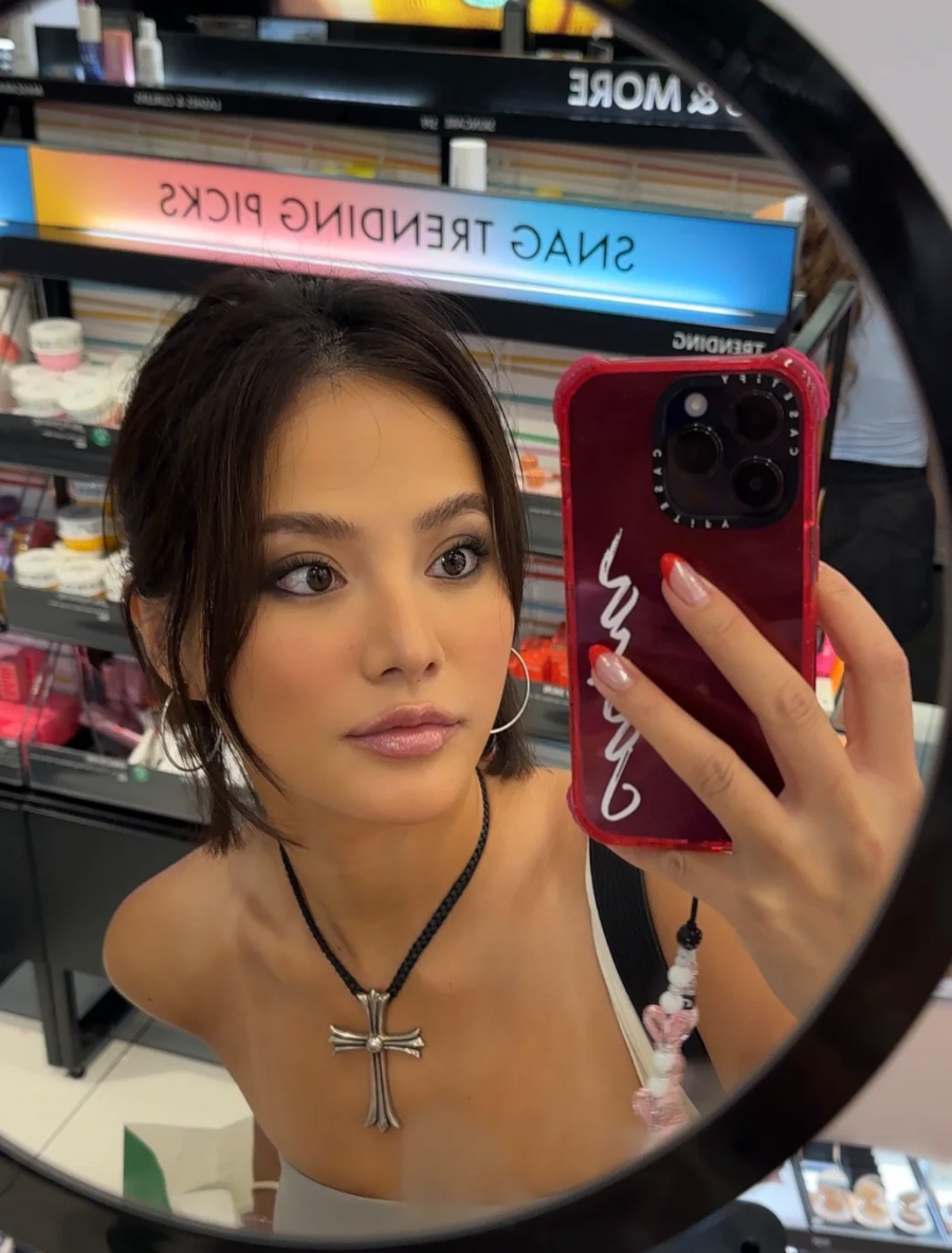 Chrome Hearts Large Cross Frame Pendant 크롬하츠 라지 크로스 프레임 펜던트 1