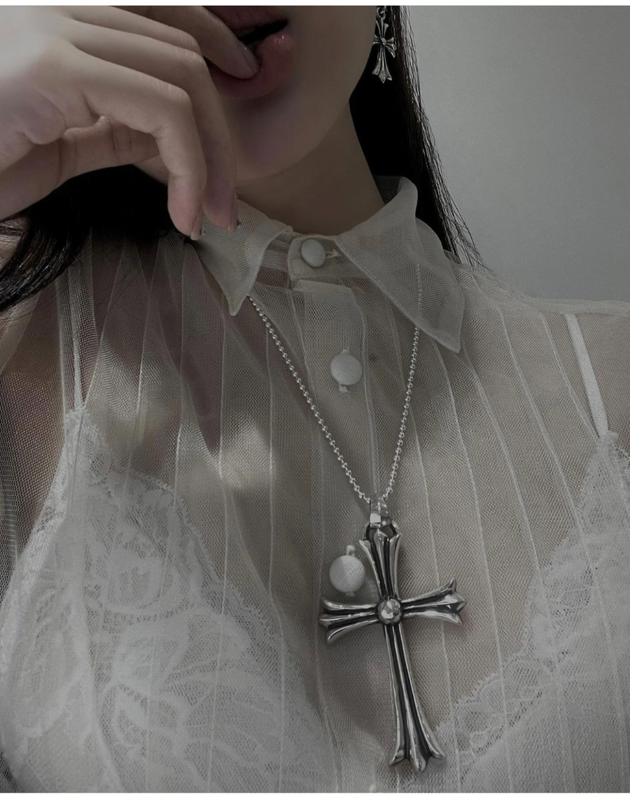 Chrome Hearts Large Cross Frame Pendant 크롬하츠 라지 크로스 프레임 펜던트 4