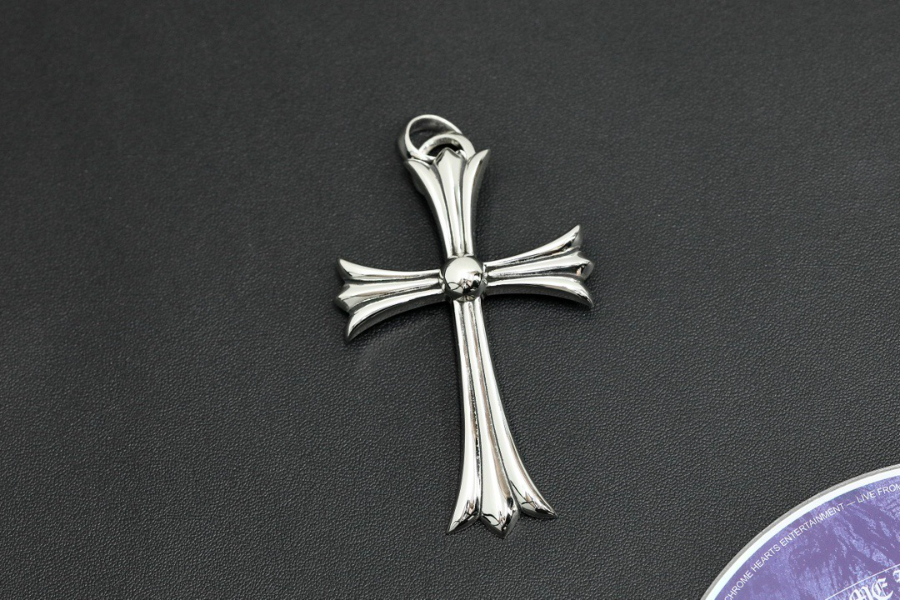 Chrome Hearts Large Cross Frame Pendant 크롬하츠 라지 크로스 프레임 펜던트 12
