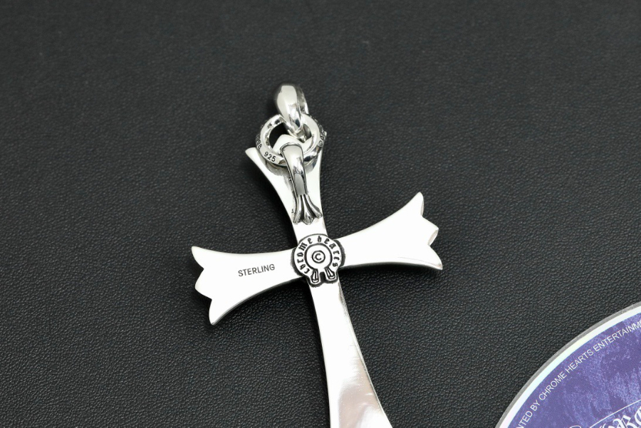 Chrome Hearts Large Cross Frame Pendant 크롬하츠 라지 크로스 프레임 펜던트 17