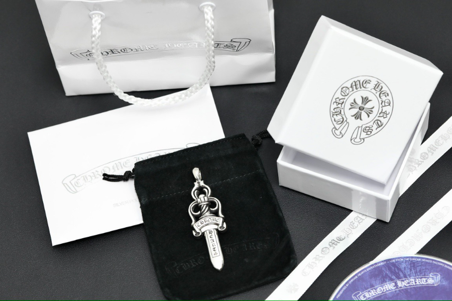 Chrome Hearts Medium Sword Pendant 크롬하츠 미디엄 소드 펜던트 7