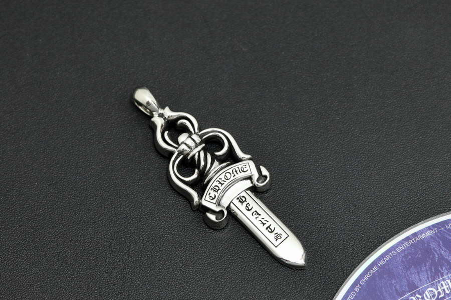 Chrome Hearts Medium Sword Pendant 크롬하츠 미디엄 소드 펜던트 14