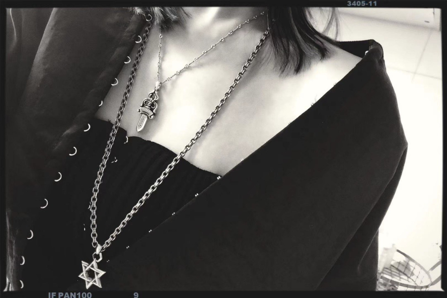 Chrome Hearts Baby Dagger Pendant 크롬하츠 베이비 대거 펜던트 17
