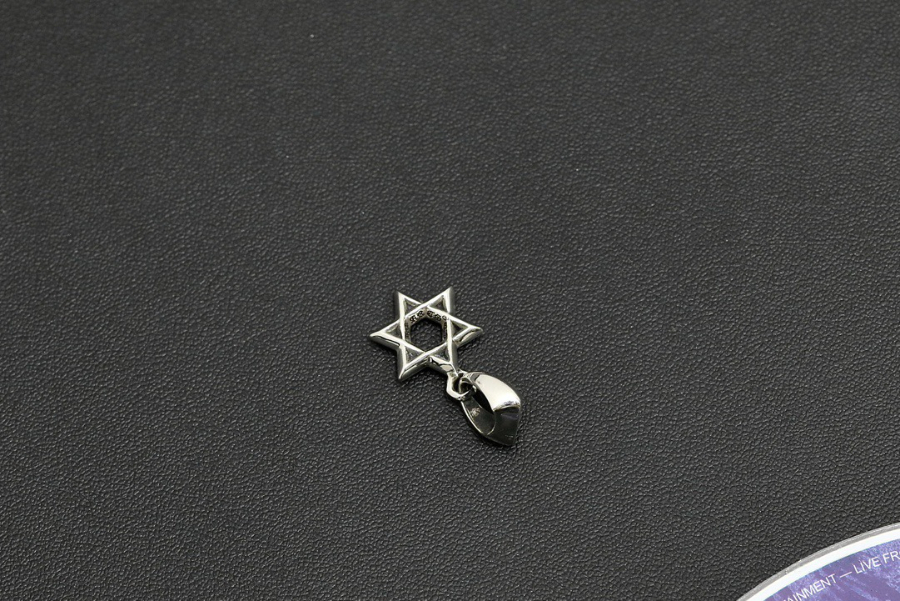 Chrome Hearts Small Star of David Pendant 크롬하츠 스몰 스타 오브 데이비드 펜던트 10