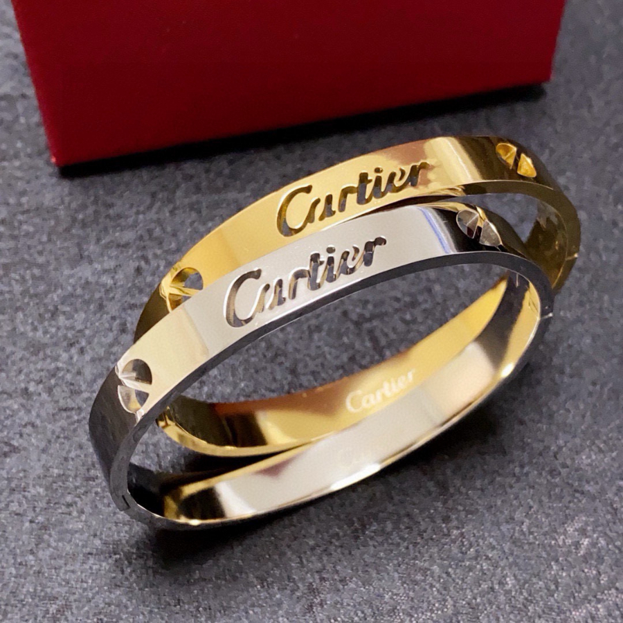 Cartier 까르띠에 LOVE 브레이슬릿 (스크류 모티프) 1