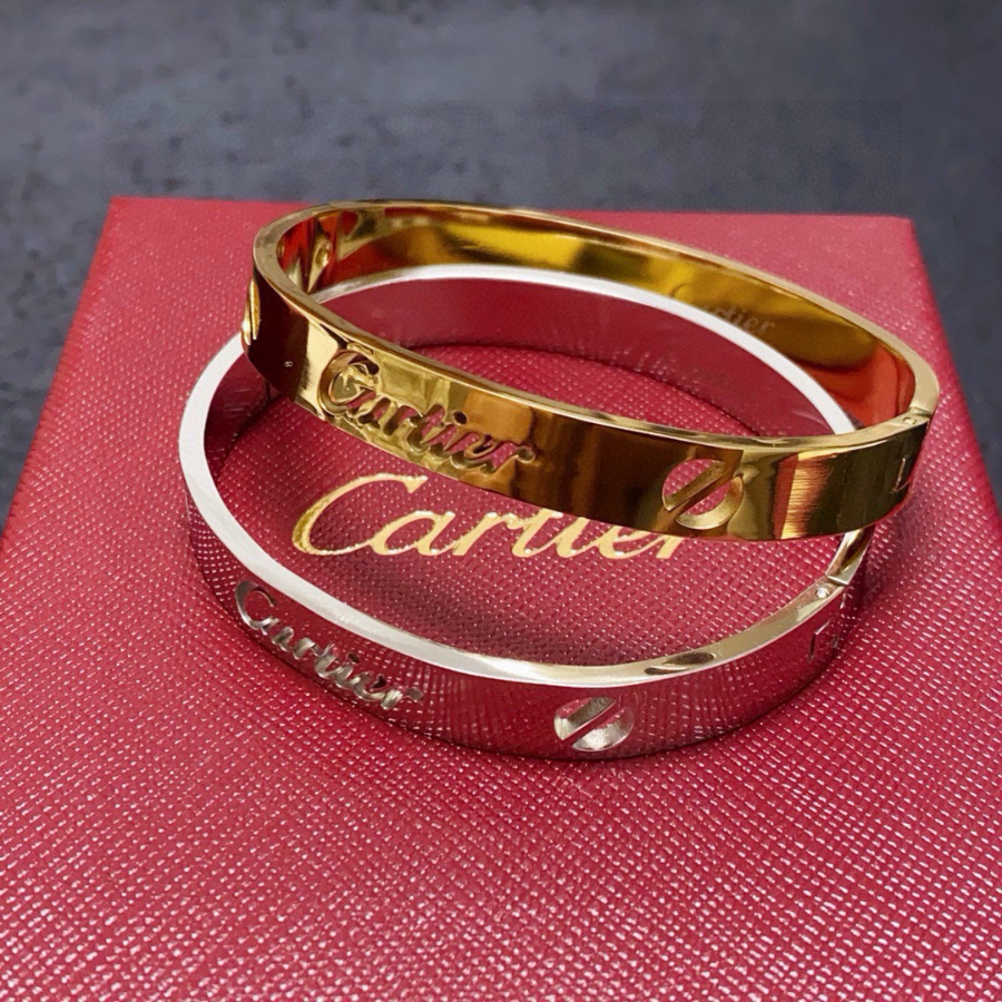 Cartier 까르띠에 LOVE 브레이슬릿 (스크류 모티프) 4