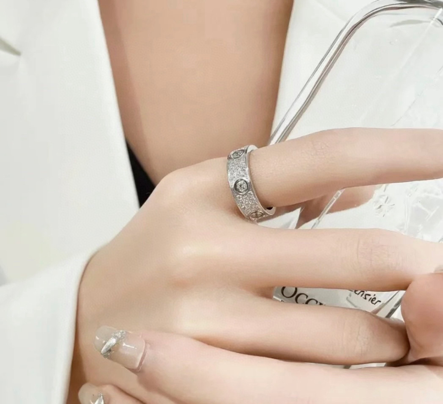 Cartier 까르띠에 LOVE 파베 다이아몬드 링 (풀 파베) 1