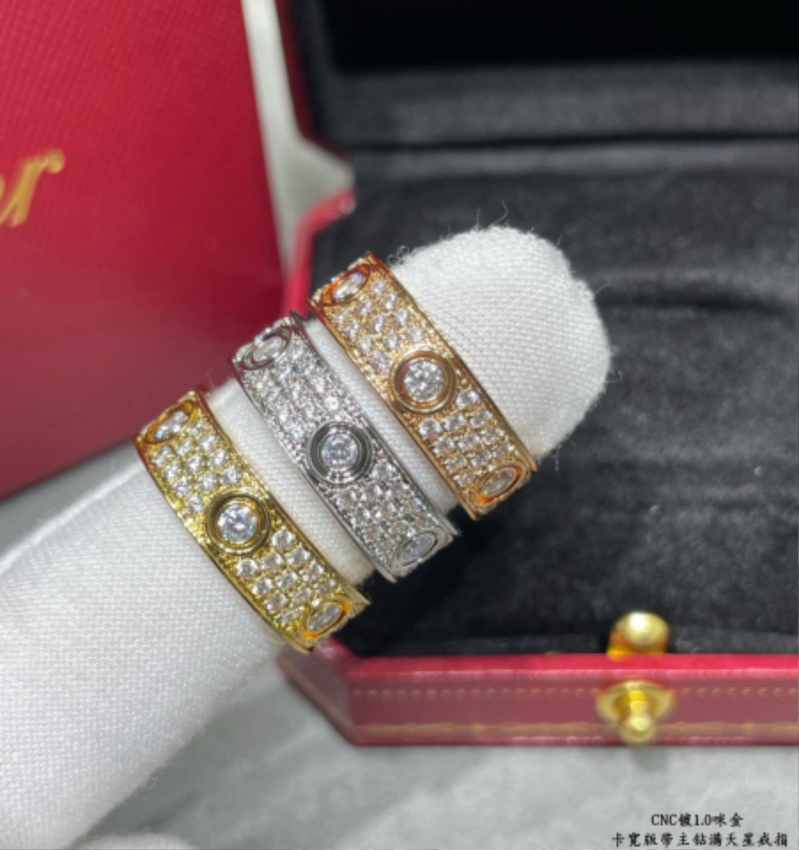 Cartier 까르띠에 LOVE 파베 다이아몬드 링 (풀 파베) 8