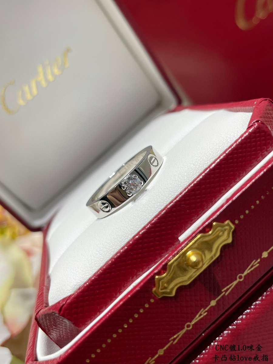 Cartier 까르띠에 LOVE 솔리테어 다이아몬드 링 8