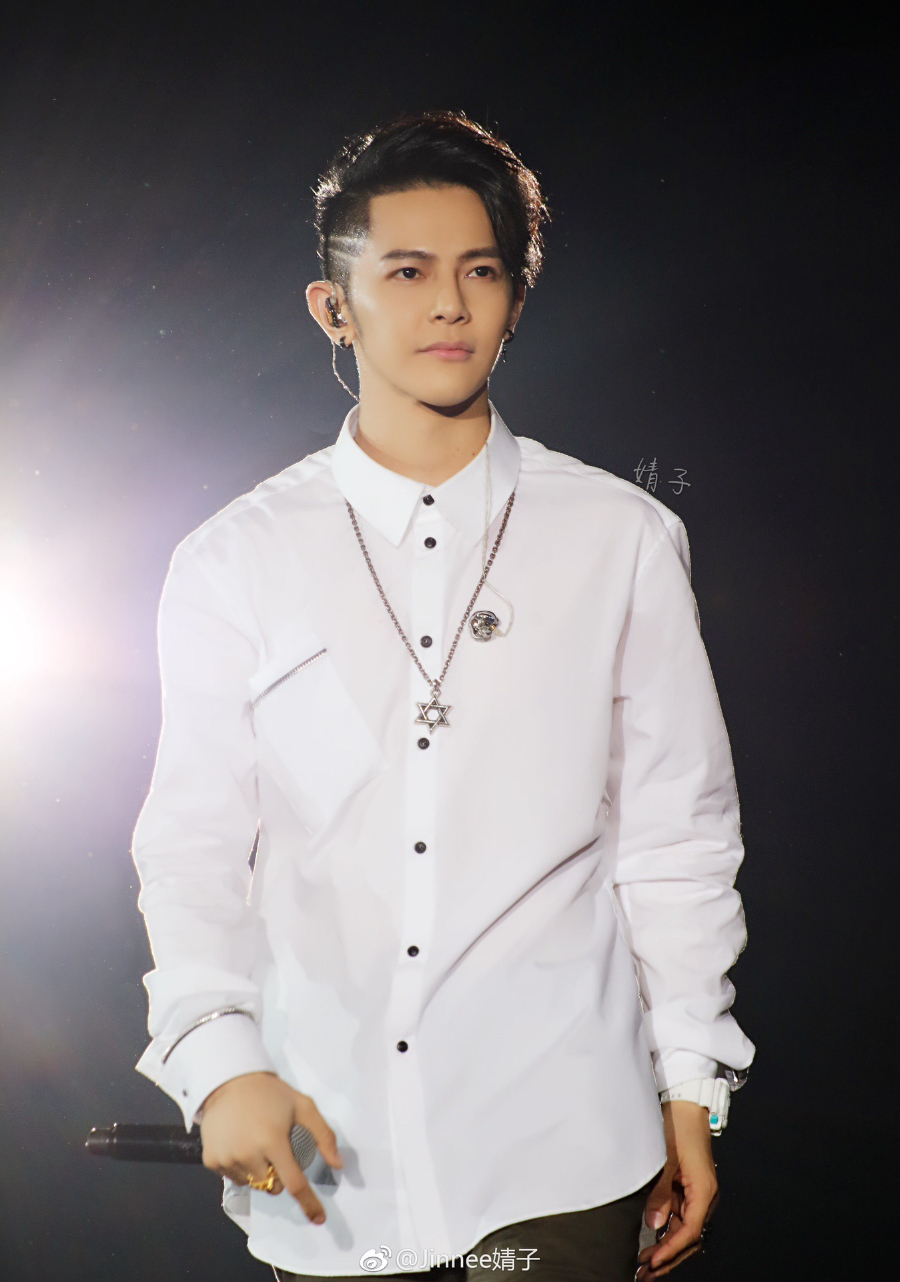 Chrome Hearts Large Star Pendant 크롬하츠 라지 육망성 펜던트 2