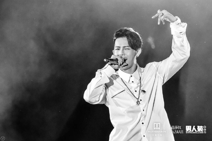 Chrome Hearts Large Star Pendant 크롬하츠 라지 육망성 펜던트 3