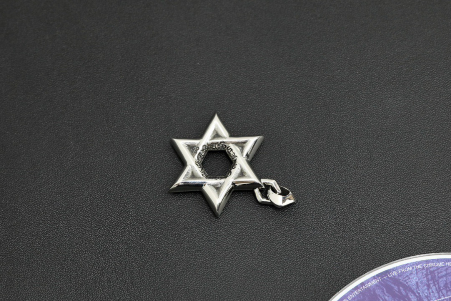 Chrome Hearts Large Star Pendant 크롬하츠 라지 육망성 펜던트 11