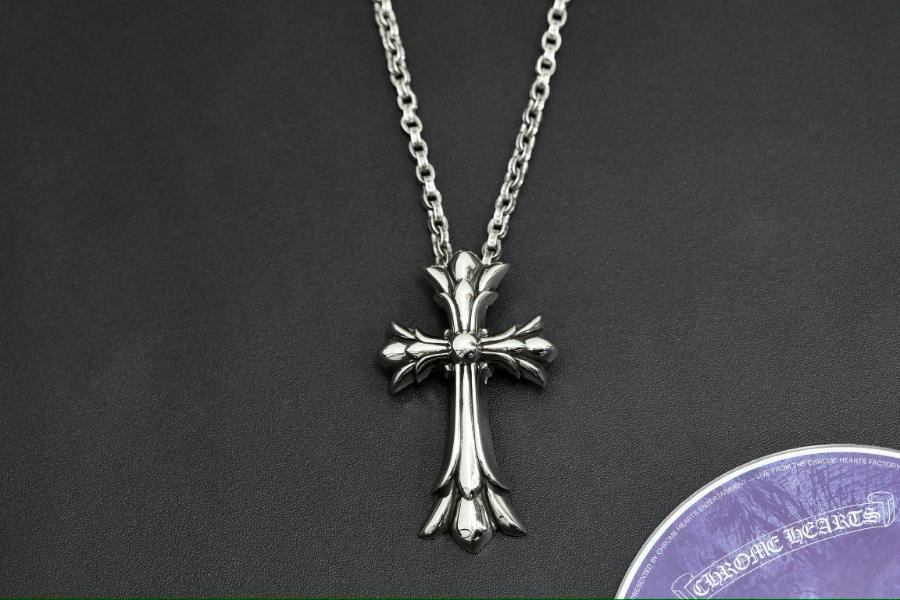 Chrome Hearts Large Heavy Cross Pendant 크롬하츠 라지 헤비 크로스 펜던트 9