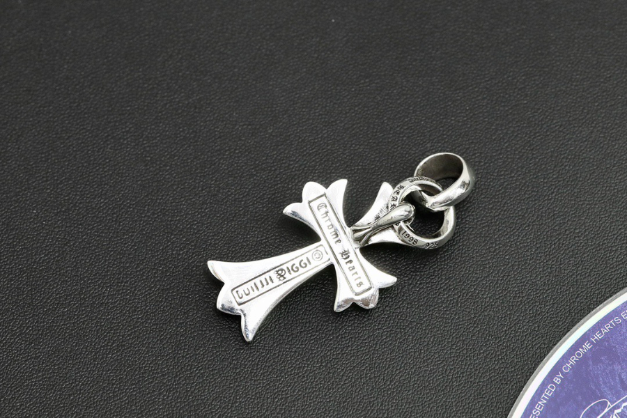 Chrome Hearts Small Cross Pendant 크롬하츠 스몰 크로스 펜던트 13