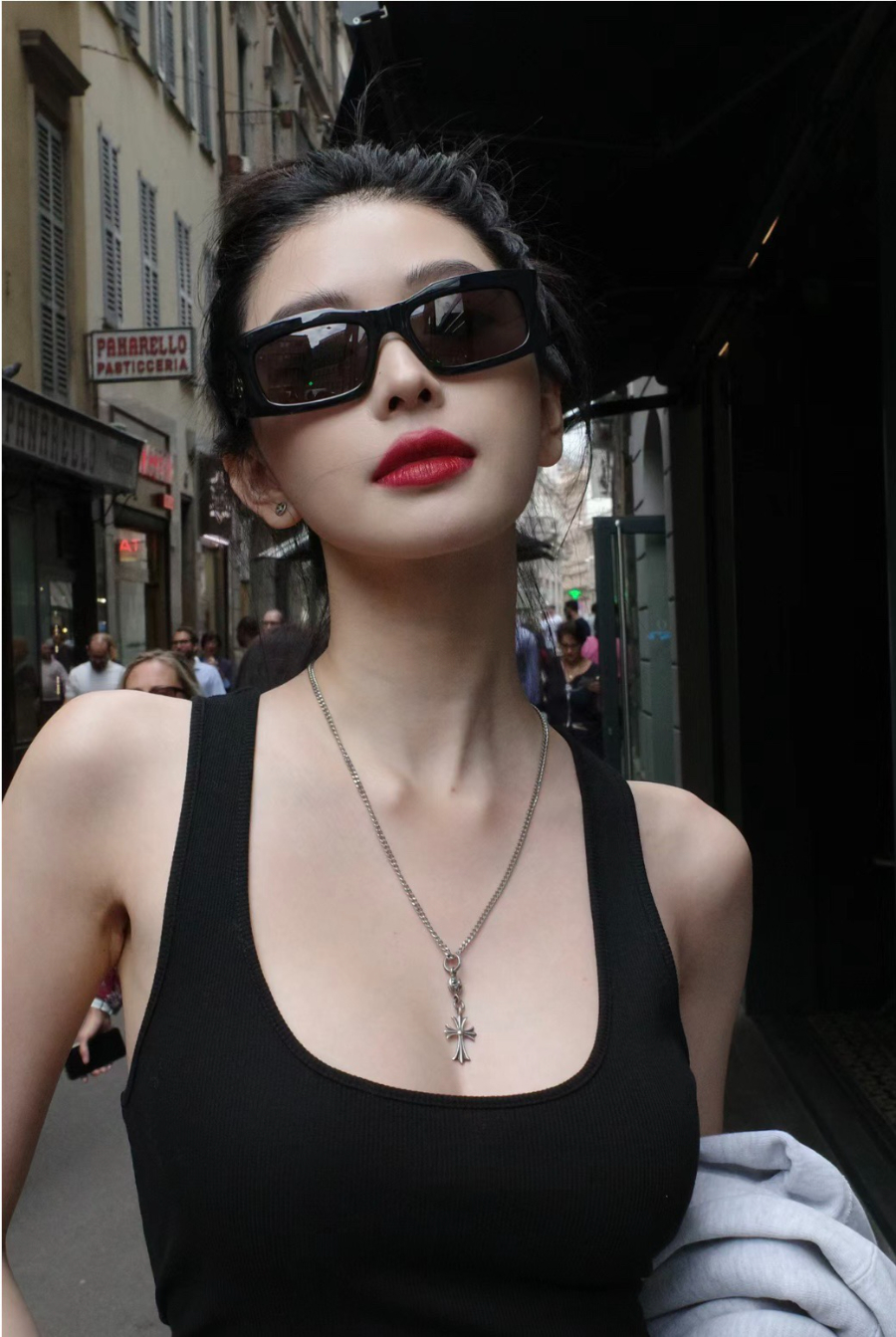 Chrome Hearts Small Cross & Ball Pendant 크롬하츠 스몰 크로스 & 볼 펜던트 2