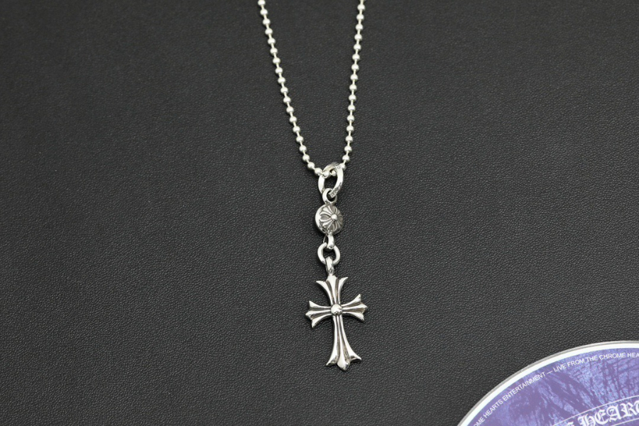 Chrome Hearts Small Cross & Ball Pendant 크롬하츠 스몰 크로스 & 볼 펜던트 7