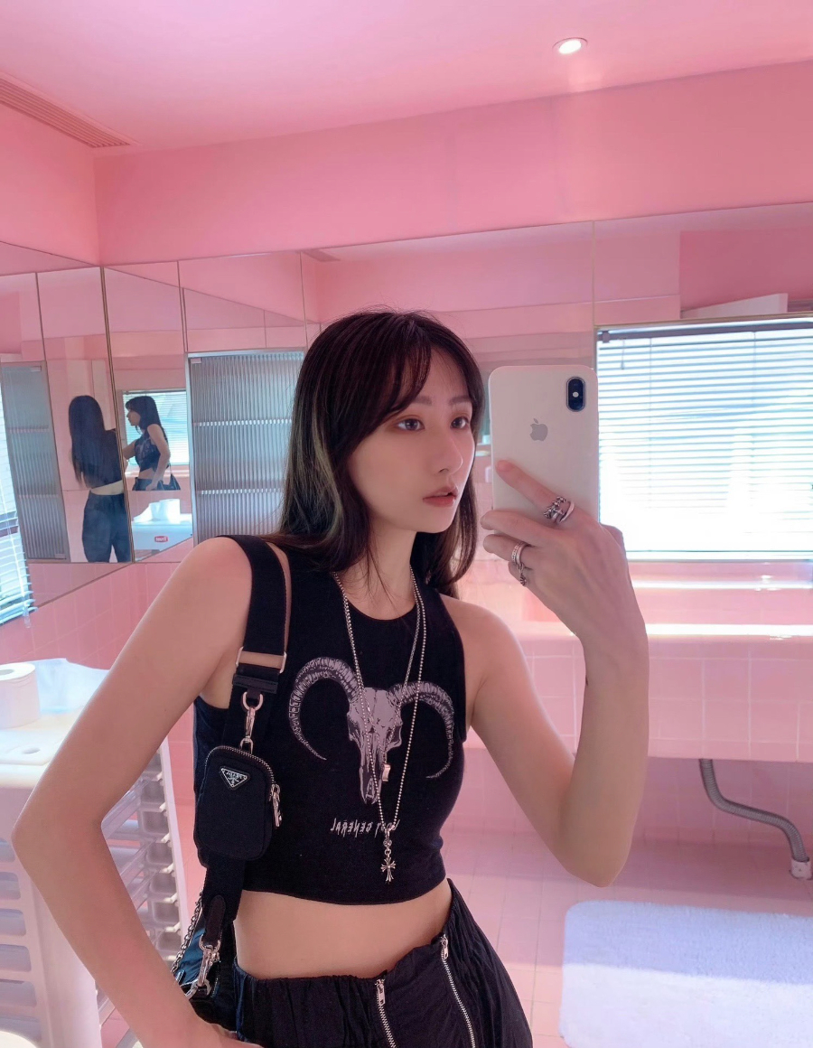 Chrome Hearts Small Cross & Ball Pendant 크롬하츠 스몰 크로스 & 볼 펜던트 18