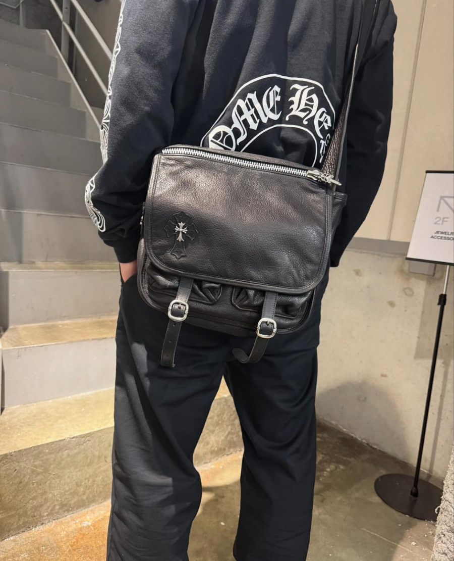 Chrome Hearts Soft Shoulder Tiny/B 크롬하츠 소프트 숄더 타이니 B 크로스백 6