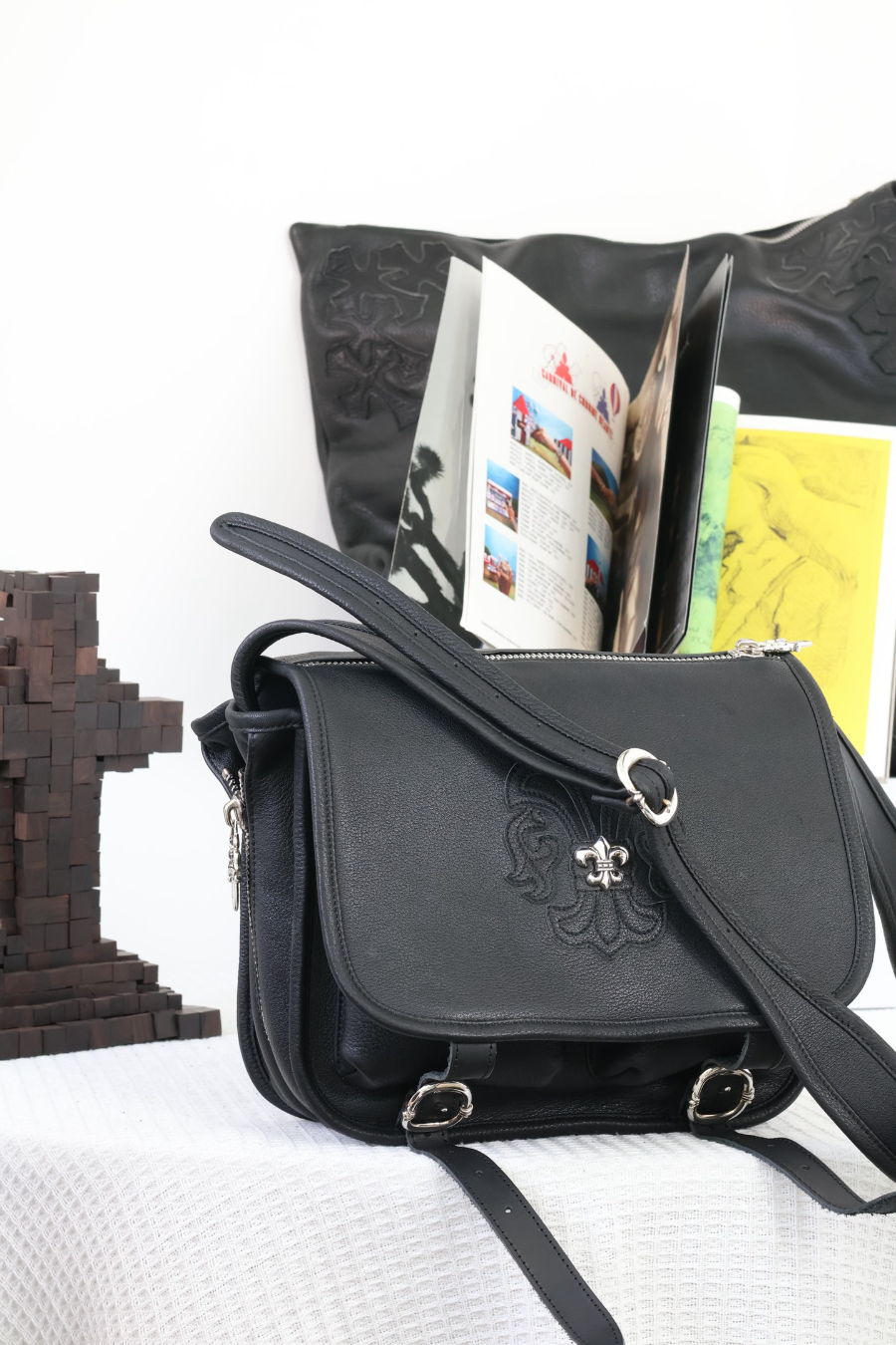 Chrome Hearts Soft Shoulder Tiny/B Fleur-de-Lis 크롬하츠 소프트 숄더 타이니 B 백합 문양 크로스백 16