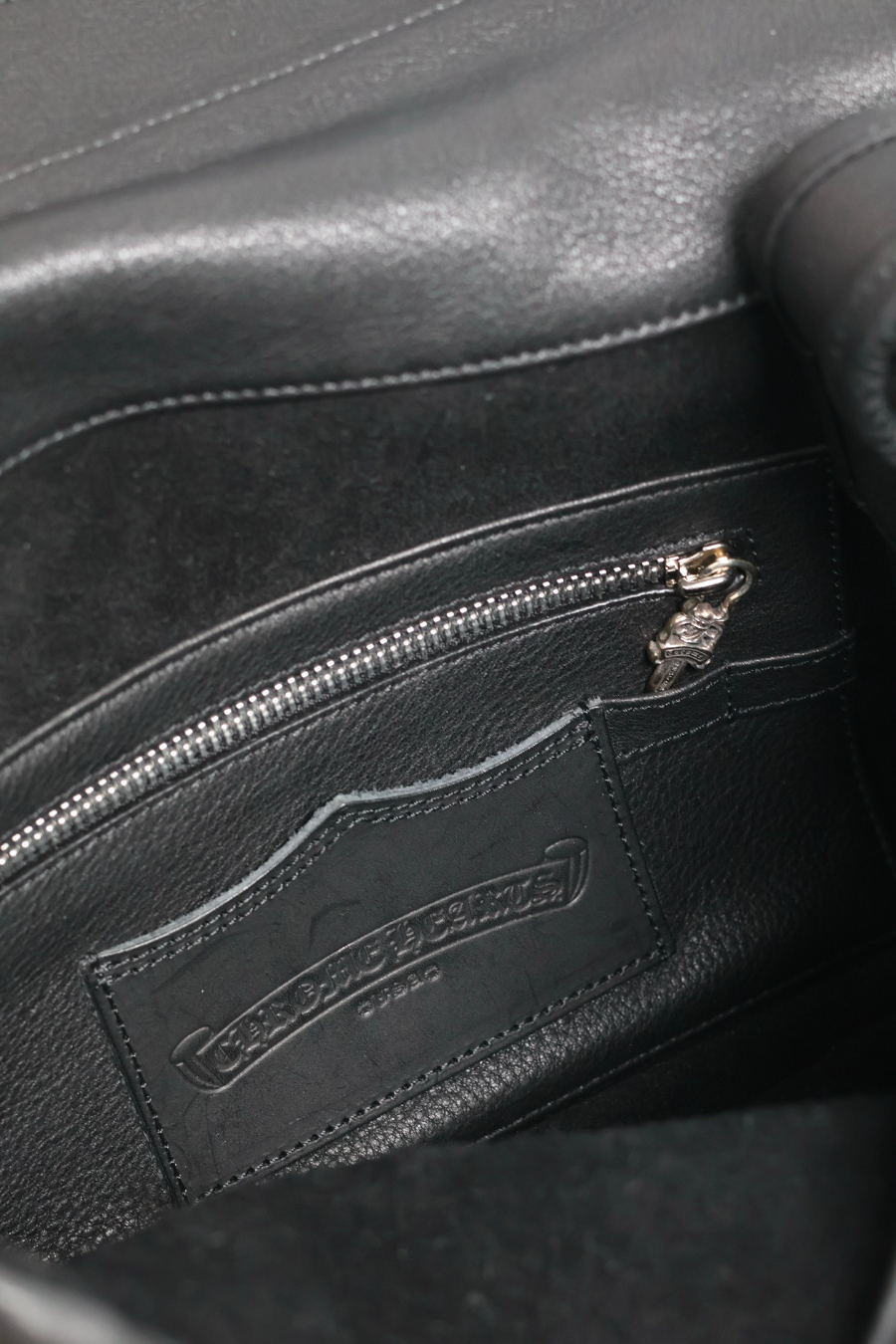 Chrome Hearts Soft Shoulder Tiny/B Fleur-de-Lis 크롬하츠 소프트 숄더 타이니 B 백합 문양 크로스백 29