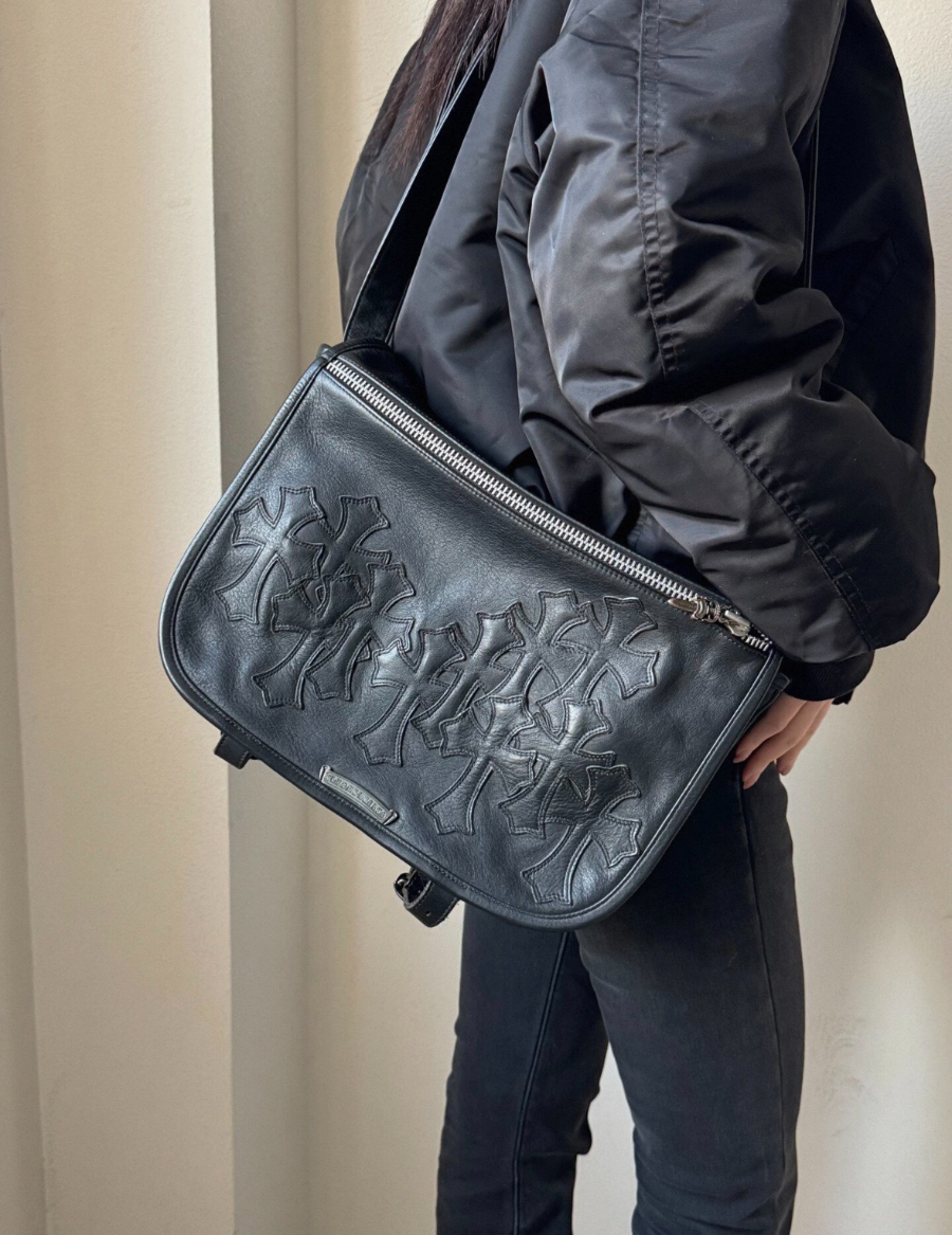 Chrome Hearts Vintage Cross Rack Shoulder Bag 크롬하츠 빈티지 십자가 랙 플랩 숄더백 1